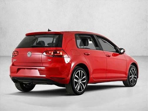 2016 Volkswagen Golf TSI SE 4-Door