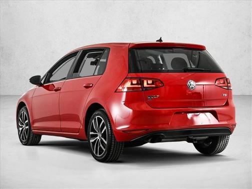 2016 Volkswagen Golf TSI SE 4-Door