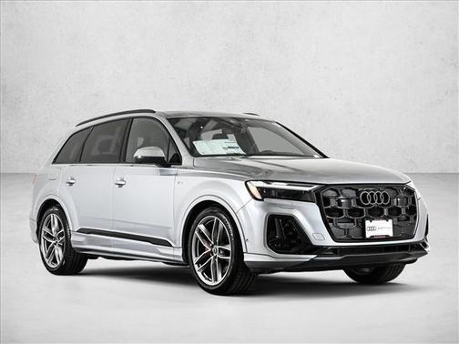 Satellite Silver Metallic 2026 Audi Q7 S LINE PRESTIGE