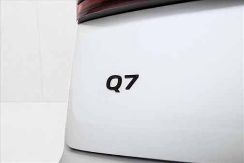 2025 Audi Q7 45 Premium Plus
