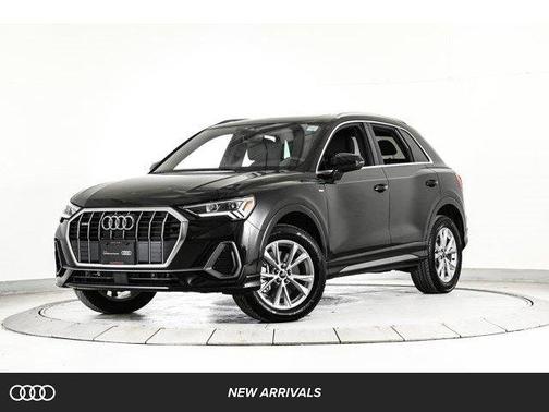 2025 Audi Q3 45 S line Premium