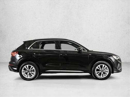 2025 Audi Q3 45 S line Premium
