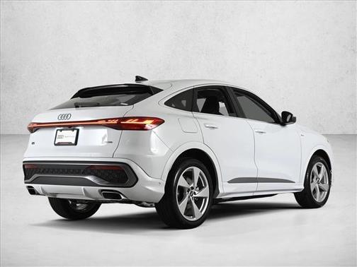 2025 Audi Q5 Sportback 2.0T Premium