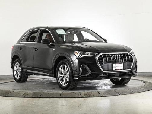 2025 Audi Q3 45 S line Premium