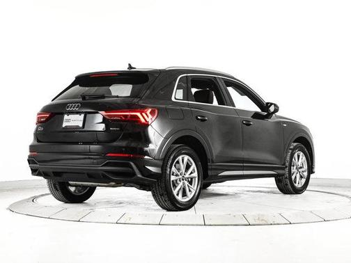 2025 Audi Q3 45 S line Premium