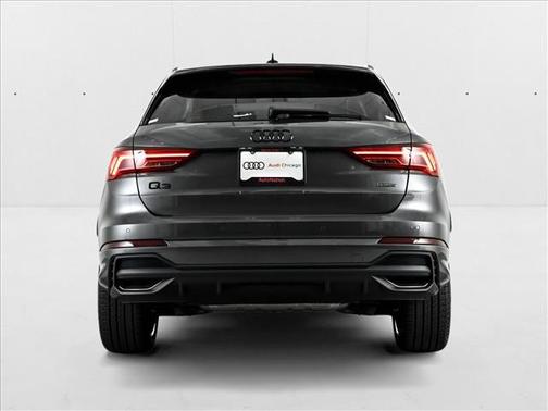 2025 Audi Q3 45 S line Premium