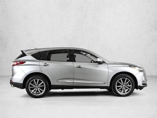 Lunar Silver Metallic 2023 Acura RDX Technology Package