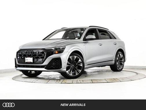 Satellite Silver Metallic 2026 Audi Q8 Premium Plus