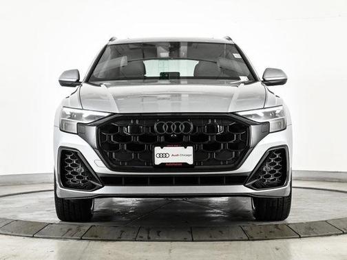 Satellite Silver Metallic 2026 Audi Q8 Premium Plus