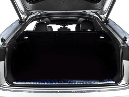 Satellite Silver Metallic 2026 Audi Q8 Premium Plus