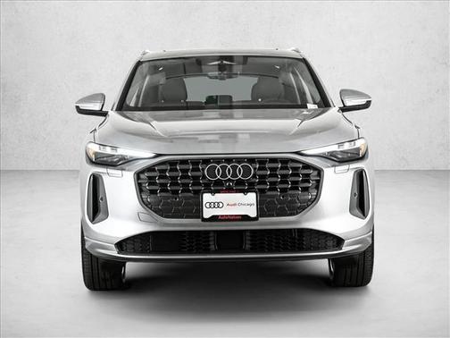 Florett Silver Metallic 2026 Audi Q5 PLUS