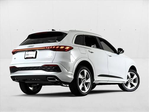 2025 Audi Q5 2.0T quattro Premium
