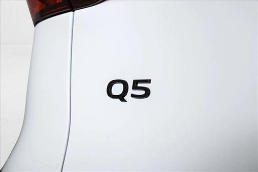2025 Audi Q5 2.0T quattro Premium
