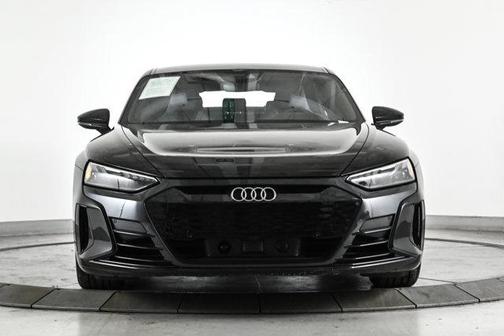 2023 Audi e-tron GT Premium Plus