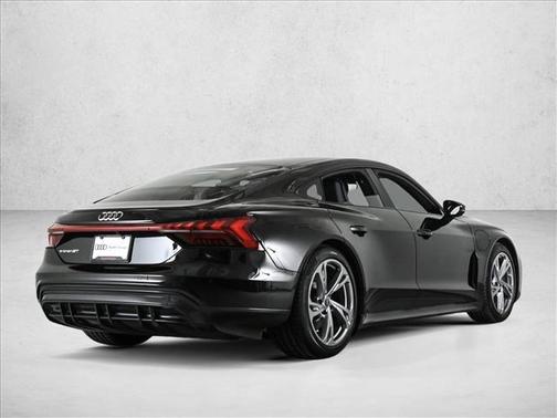 2023 Audi e-tron GT Premium Plus