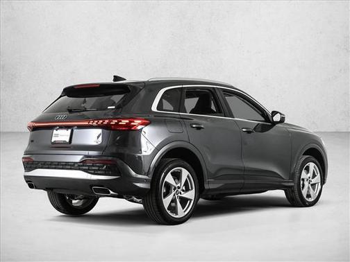 2025 Audi Q5 2.0T quattro Premium