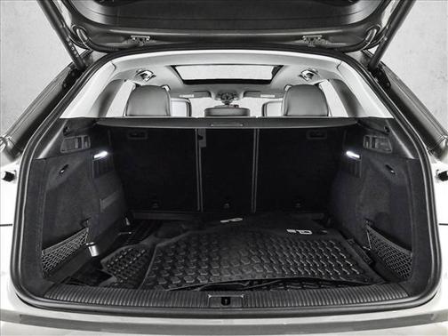 Chronos Gray Metallic 2024 Audi Q5 45 S line quattro Premium