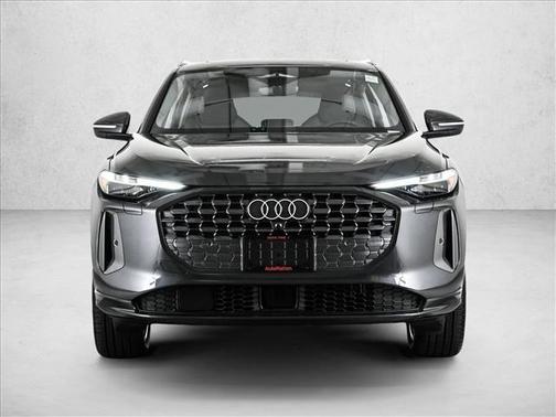 2025 Audi Q5 2.0T quattro Premium