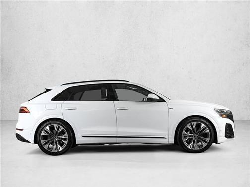 Glacier White Metallic 2026 Audi Q8 Premium Plus