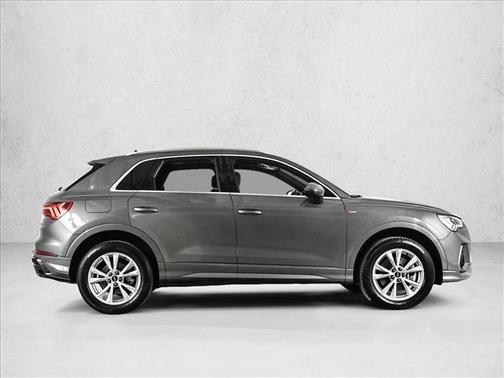 2022 Audi Q3 45 S line Premium Plus
