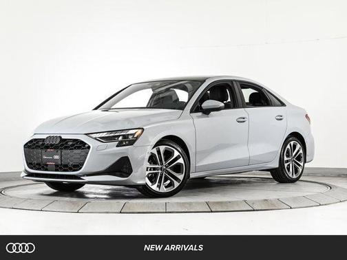 Arrow Gray Pearl Effect 2025 Audi A3 Premium Plus