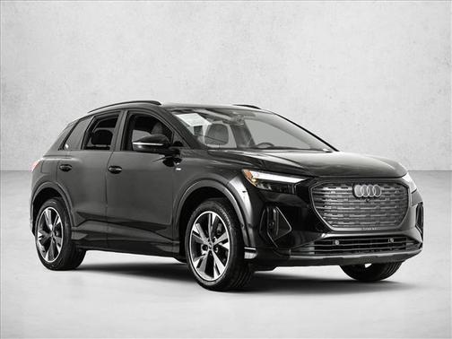Mythos Black Metallic 2023 Audi Q4 e-tron 50 Premium Plus