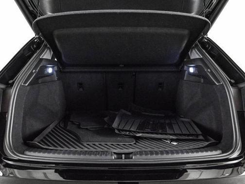 Mythos Black Metallic 2023 Audi Q4 e-tron 50 Premium Plus