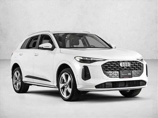 2025 Audi Q5 2.0T quattro Premium