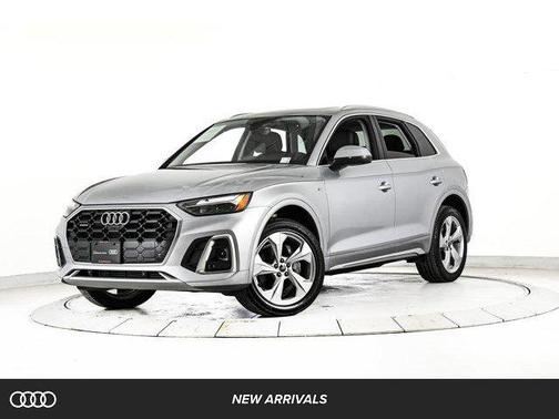 2023 Audi Q5 45 S line Premium Plus