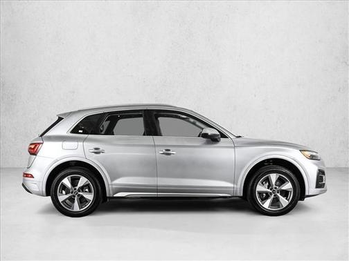 2025 Audi Q5 40 Premium