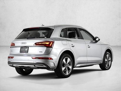 2025 Audi Q5 40 Premium
