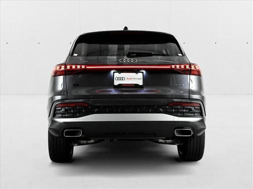 2025 Audi Q5 2.0T quattro Premium