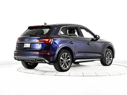 2023 Audi Q5 45 S line Prestige