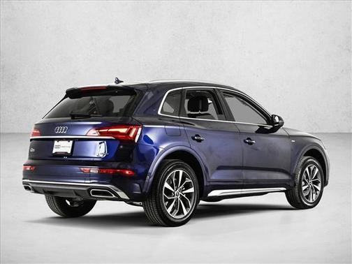 2023 Audi Q5 45 S line Prestige