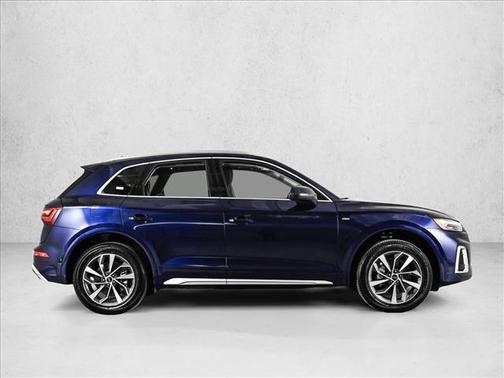 2023 Audi Q5 45 S line Prestige