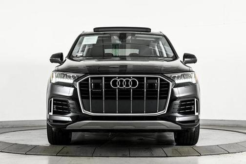 2023 Audi Q7 55 Prestige