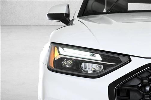 2025 Audi Q5 45 S line quattro Premium