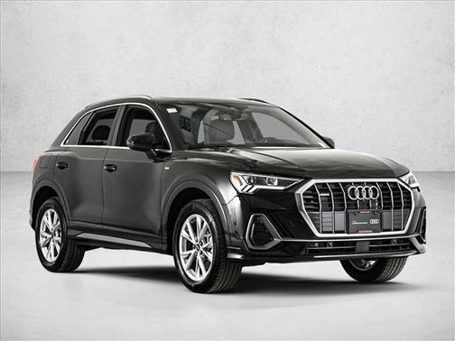 2025 Audi Q3 45 S line Premium