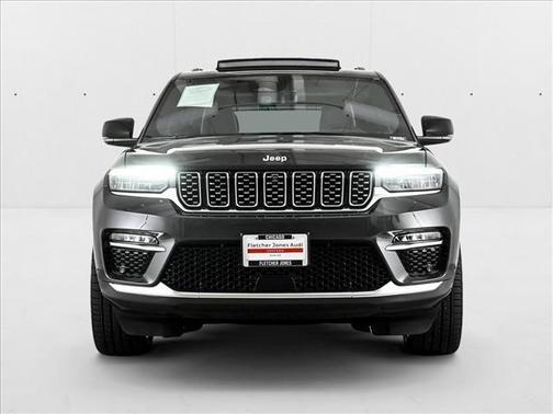 2024 Jeep Grand Cherokee Summit