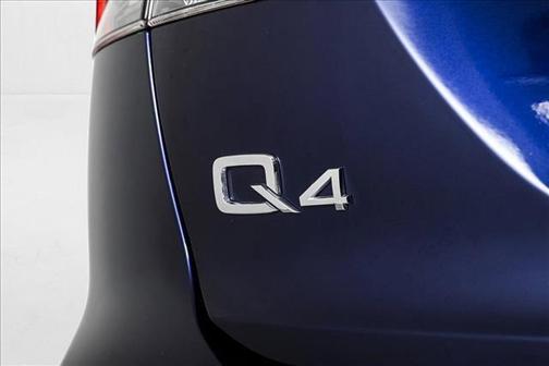2025 Audi Q4 e-tron 55 quattro Premium