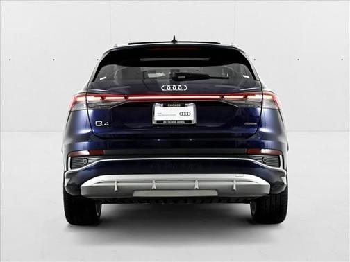 2025 Audi Q4 e-tron 55 quattro Premium