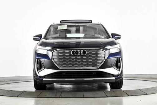 2025 Audi Q4 e-tron 55 quattro Premium