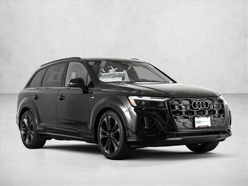 Mythos Black Metallic 2026 Audi Q7 S LINE PLUS