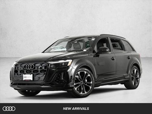 Mythos Black Metallic 2026 Audi Q7 S LINE PLUS