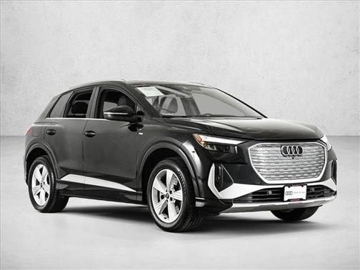 Mythos Black Metallic 2023 Audi Q4 e-tron 50 Premium Plus