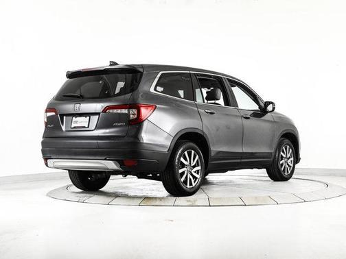 Modern Steel Metallic 2019 Honda Pilot EX-L