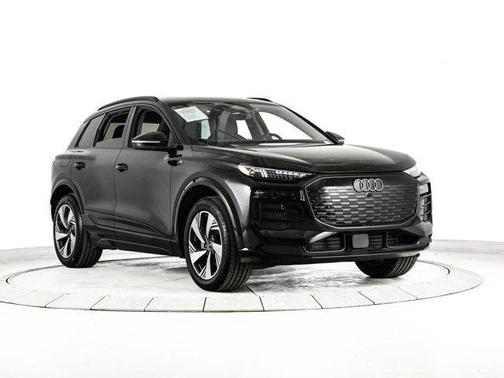 2025 Audi Q6 e-tron Premium