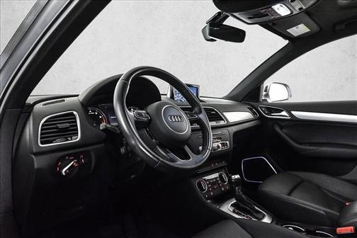 2017 Audi Q3 2.0T Prestige