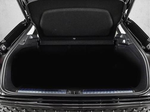 Mythos Black Metallic 2026 Audi Q3 S line