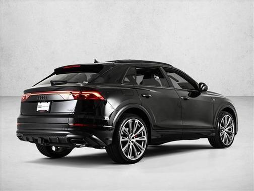 2026 Audi Q8 Prestige